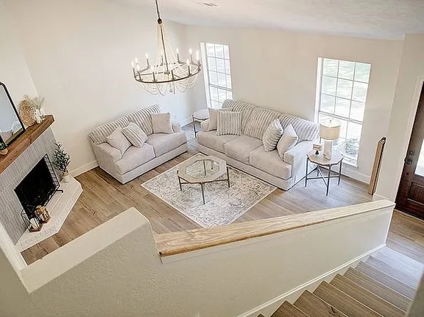 122 Presidio Pl, Wake Village, TX 75501