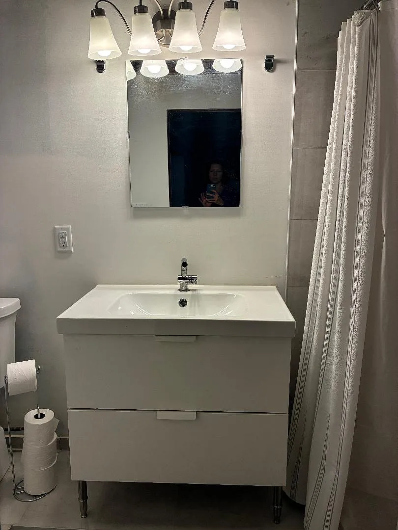 1 bed, 820 sqft, $1,150 — Photo 2