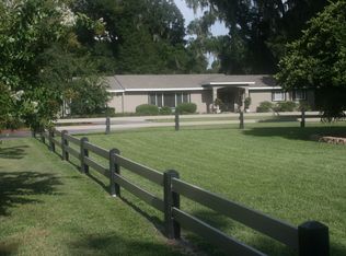 310 S Taylor Rd, Seffner, FL 33584