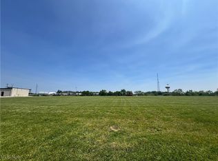 Fort Henry Rd, Triadelphia, WV 26059