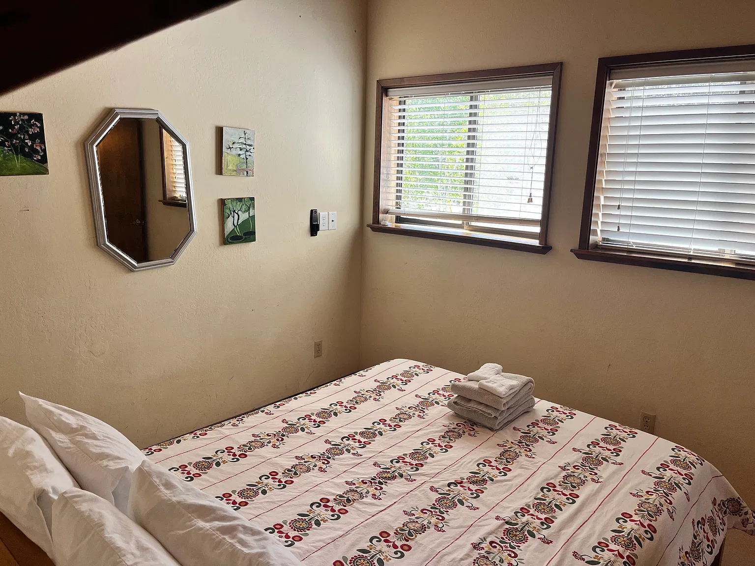 3 bed, 1994 sqft, $4,000 — Photo 3
