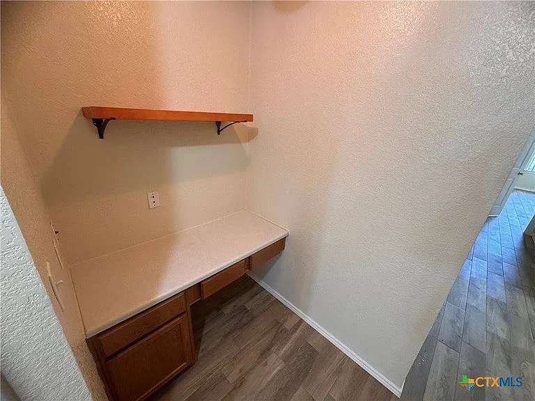 4907 John David Dr #B — Photo 16