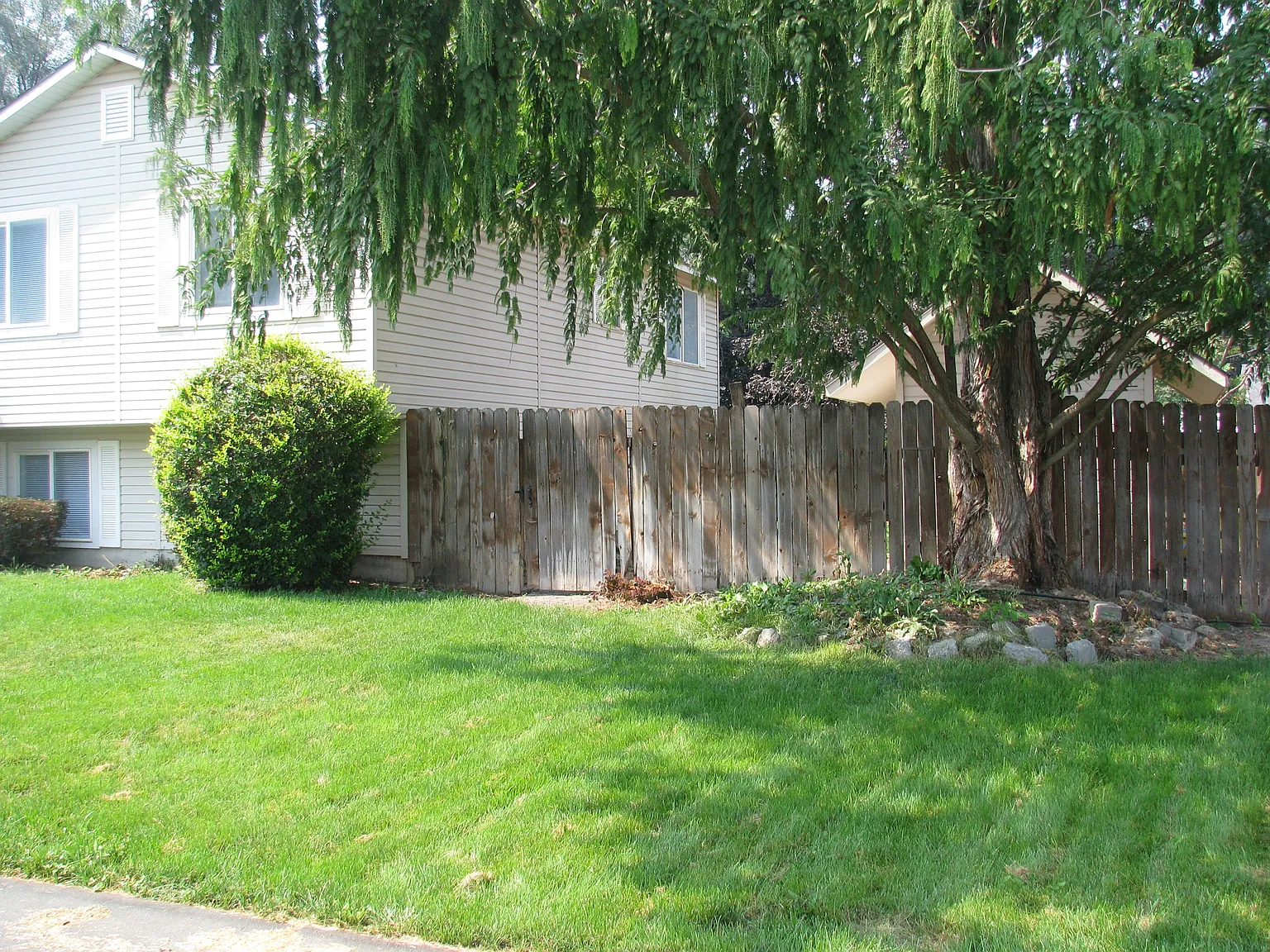 5 bed, 1928 sqft, $2,500 — Photo 4