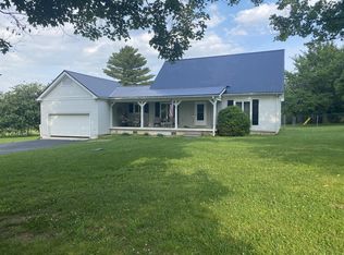 2615 Sullivan Knowles Rd, Sparta, TN 38583