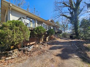 1888 Snow Hill Rd, Franklin, NC 28734
