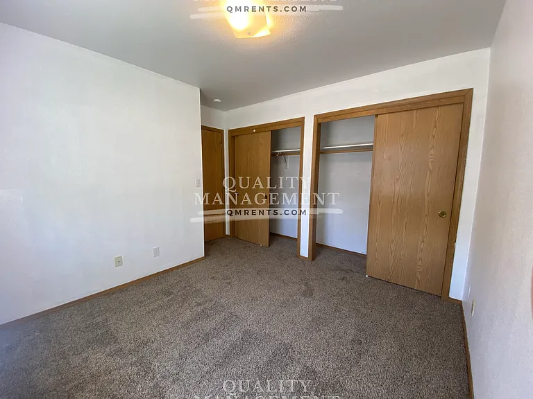 920 N Horton St — Photo 11