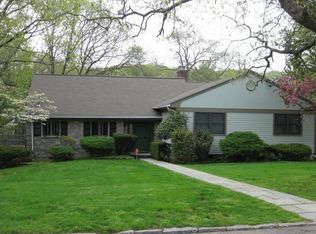 35 Fox Meadow Rd, Scarsdale, NY 10583