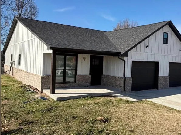 304 Braid Ln #A, McLoud, OK 74851