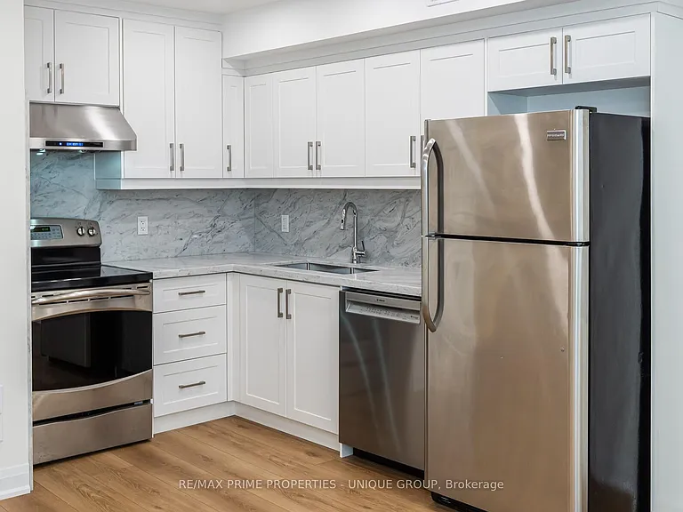 45 Astoria Ave #3 — Photo 4