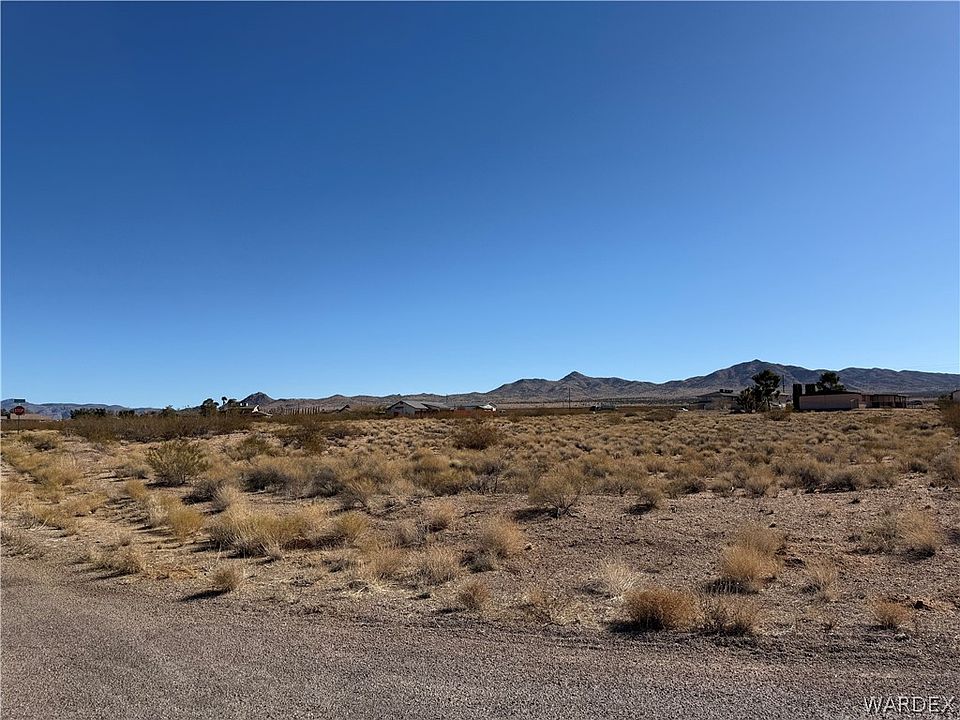 1st image of 8668 N Desert View Drive