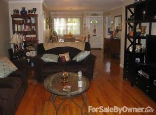 4416 Wilshire Ln, Oakdale, NY 11769