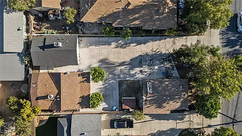10556 Laurel Canyon Blvd Photo 1