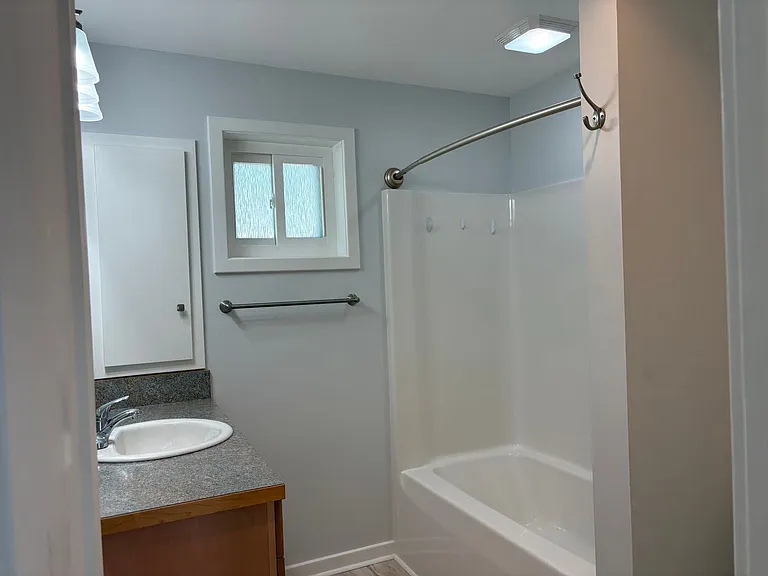 1005 Indian Dr — Photo 32