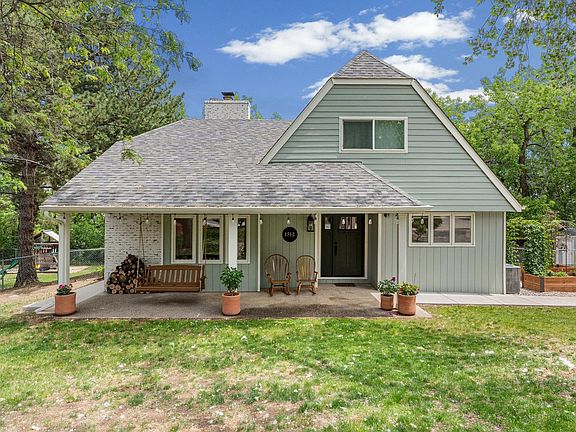 2nd image of 1512 Sunnyside Dr