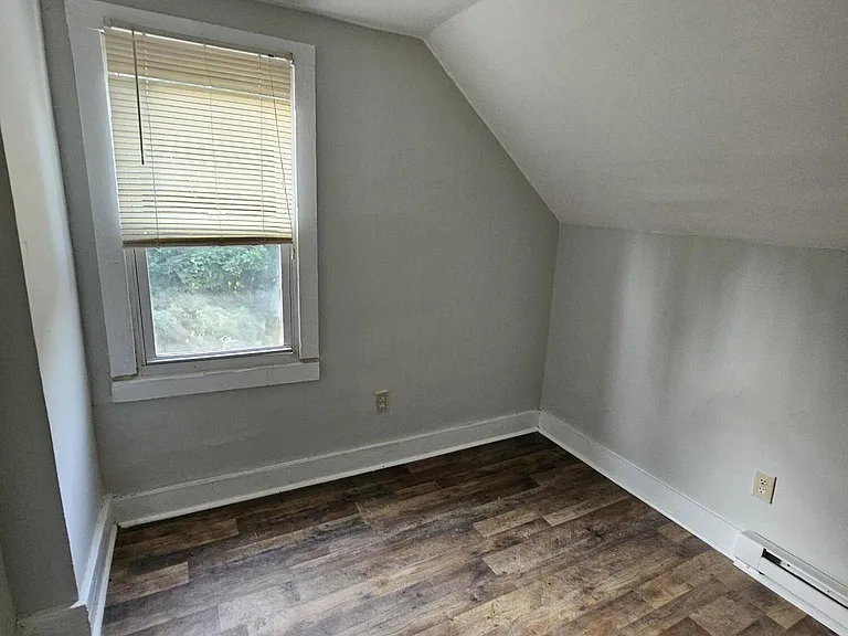 2231 Boulevard Ave — Photo 11
