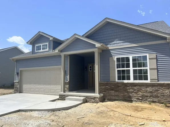 401 Hatch Lake Pkwy, Valparaiso, IN 46385