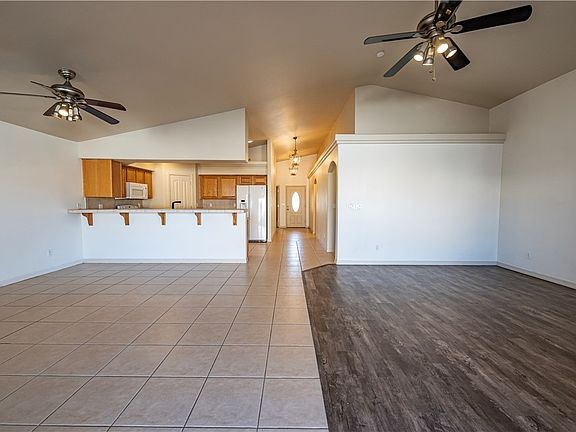 5th image of 2739 Ross Avenue