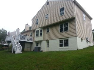 9525 Marcus Ct, Fairfax, VA 22032