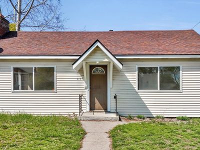 5127 N Lincoln St, Spokane, WA, 99205
