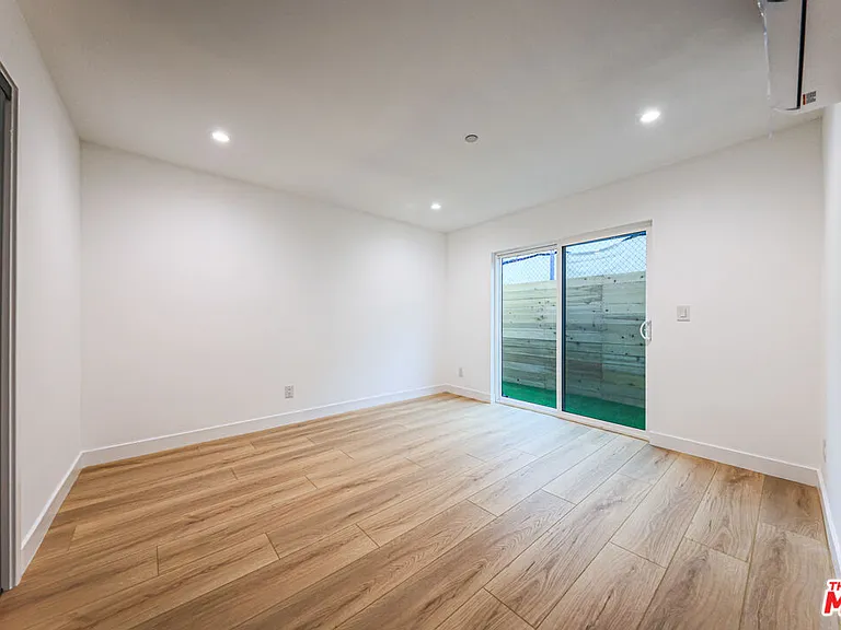 1525 S Carmelina Ave #1527-1/2 — Photo 9