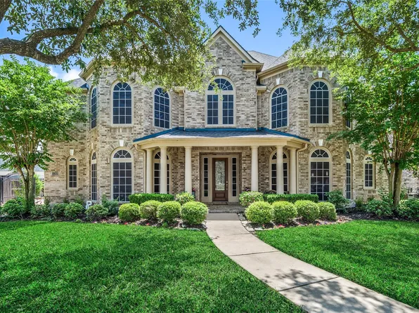 11302 Cypress Creek Lakes Dr, Cypress, TX 77433
