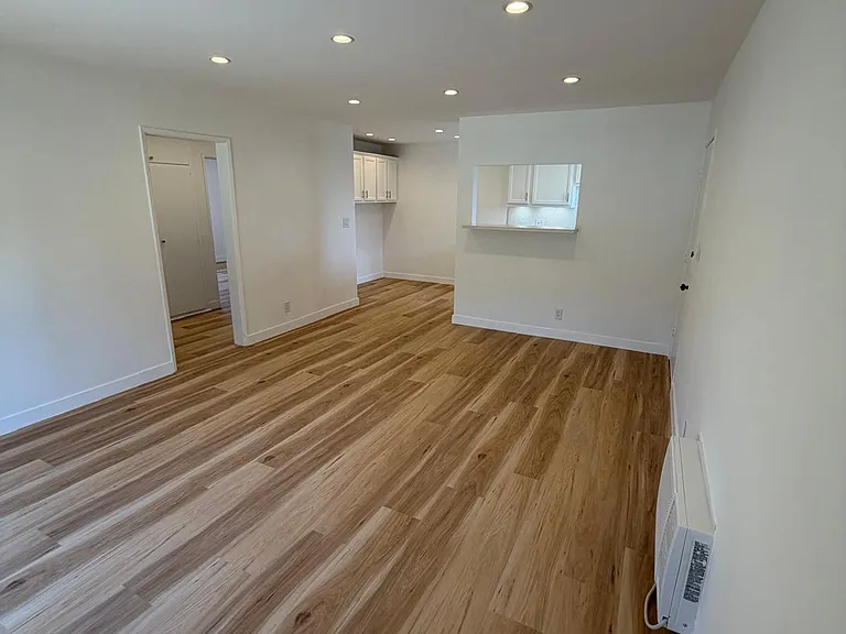 4434 Lowell Ave #1 — Photo 16
