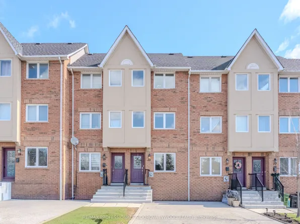 224 Rosemount Ave #20, Toronto, ON M9N 1M8