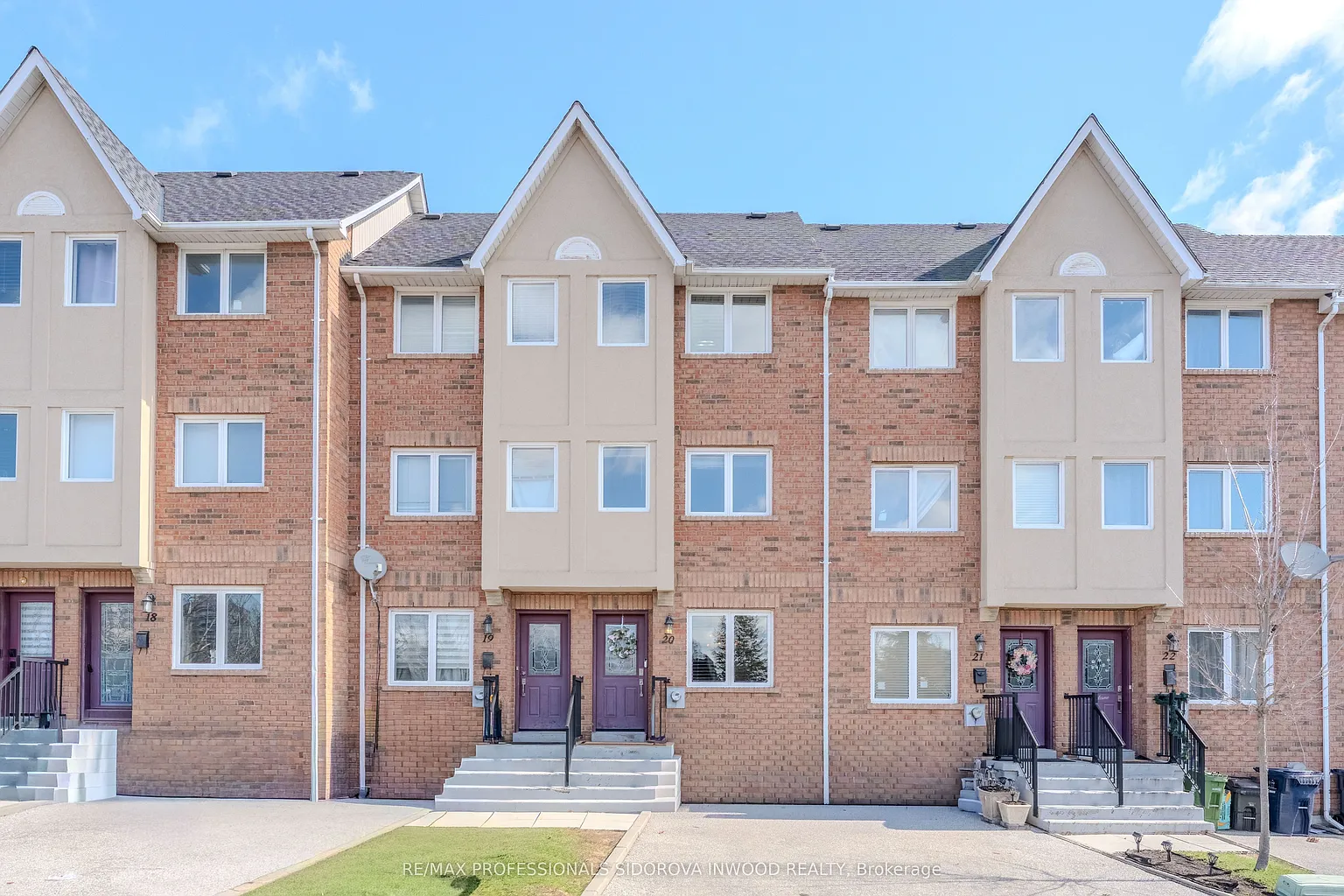 224 Rosemount Ave #20 photo 1