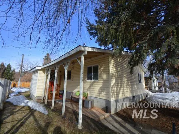 204 S 5th St, Bellevue, ID 83313