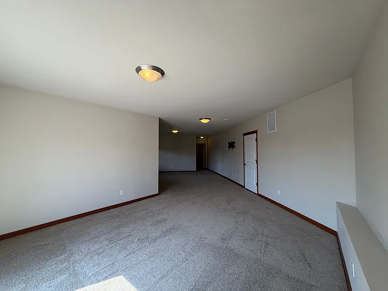 8212 72nd Pl NE — Photo 27