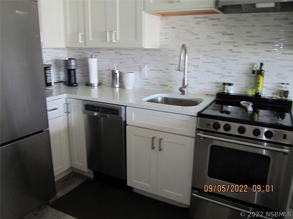 5th image of 541 S Peninsula Ave APT A16
