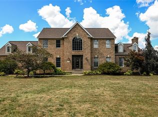 10617 Hoover Ave NW, Uniontown, OH 44685