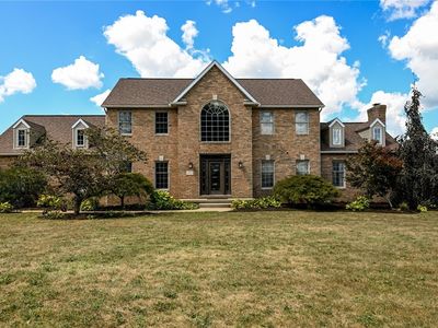 10617 Hoover Ave NW, Uniontown, OH, 44685