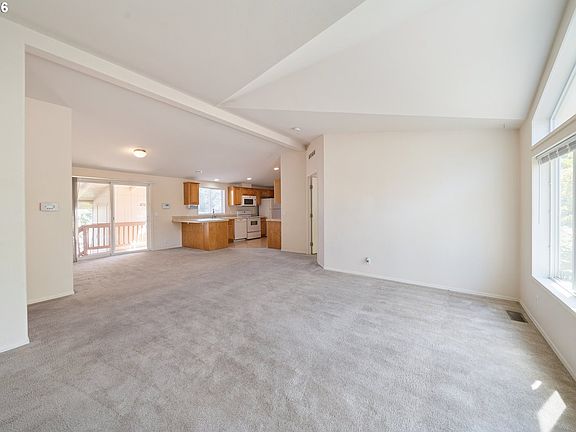 3rd image of 4802 SE 133rd Dr