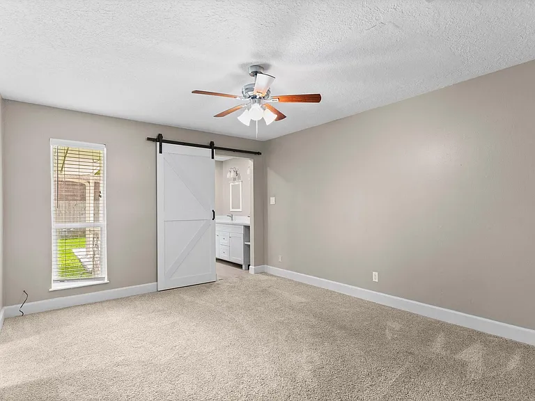 27234 Wells Ln — Photo 10