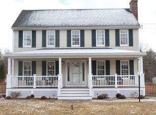 36 Deer Run Rd, Bellingham, MA 02019