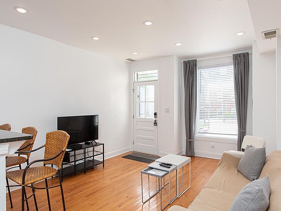 Living room with great light.