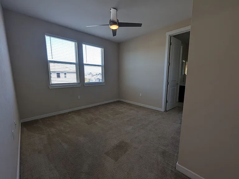 181 Damasco Ln — Photo 22