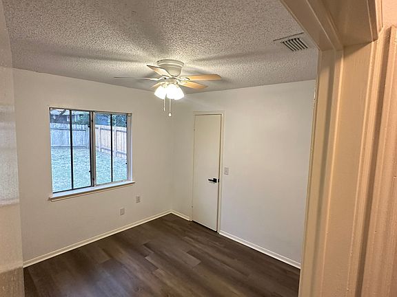 5th image of 6322 Candlewick Ct