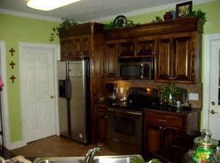 1043 Quail Ridge Dr, McComb, MS 39648