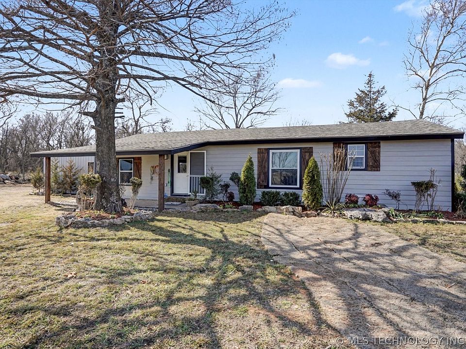 1st image of 745 N 260th Rd