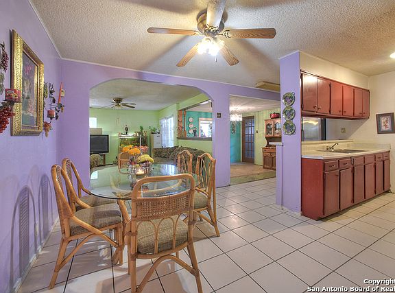 5th image of 2111 Daniel Boone Dr