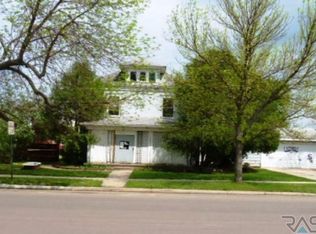 1430 S Duff St, Mitchell, SD 57301