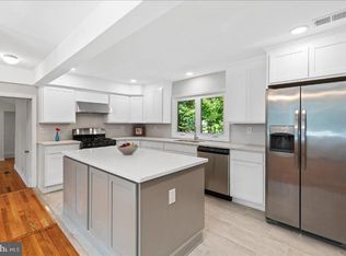 332 Clarksville Rd, Princeton Junction, NJ 08550