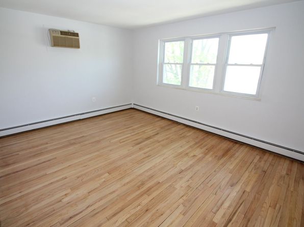 16 Central Ave APT 3C