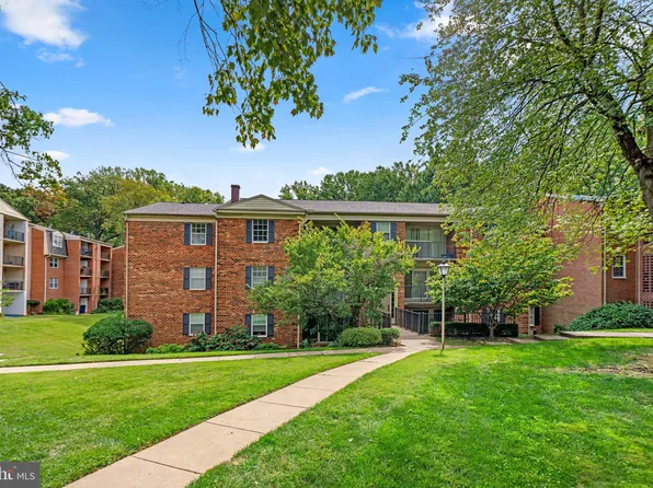 878 College Pkwy APT 202, Rockville, MD 20850