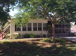 4989 Curlew Dr, Saint James City, FL 33956