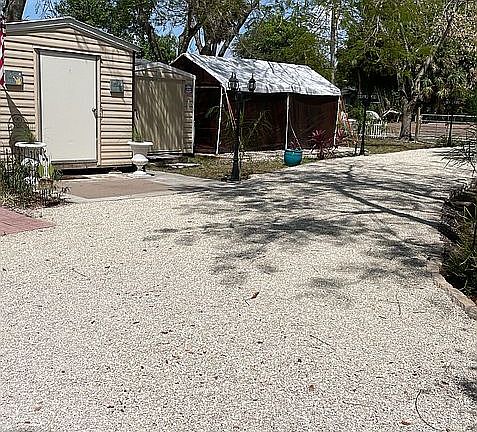 3rd image of 3255 Marion St
