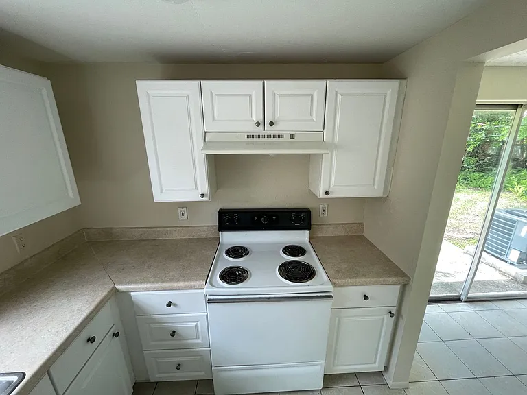 6332 Pennsylvania Ave — Photo 9