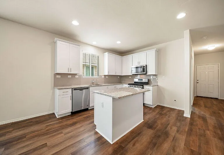 27627 Sienna Crk — Photo 13